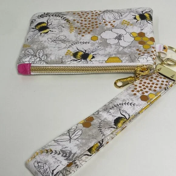 Cute and Colorful Queen Bee Print Wristlet Coin Purse Wallet - Picture 6 of 6